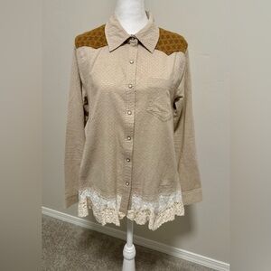 Gimmicks by BKE Beige and Mustard Button-Down Shirt
